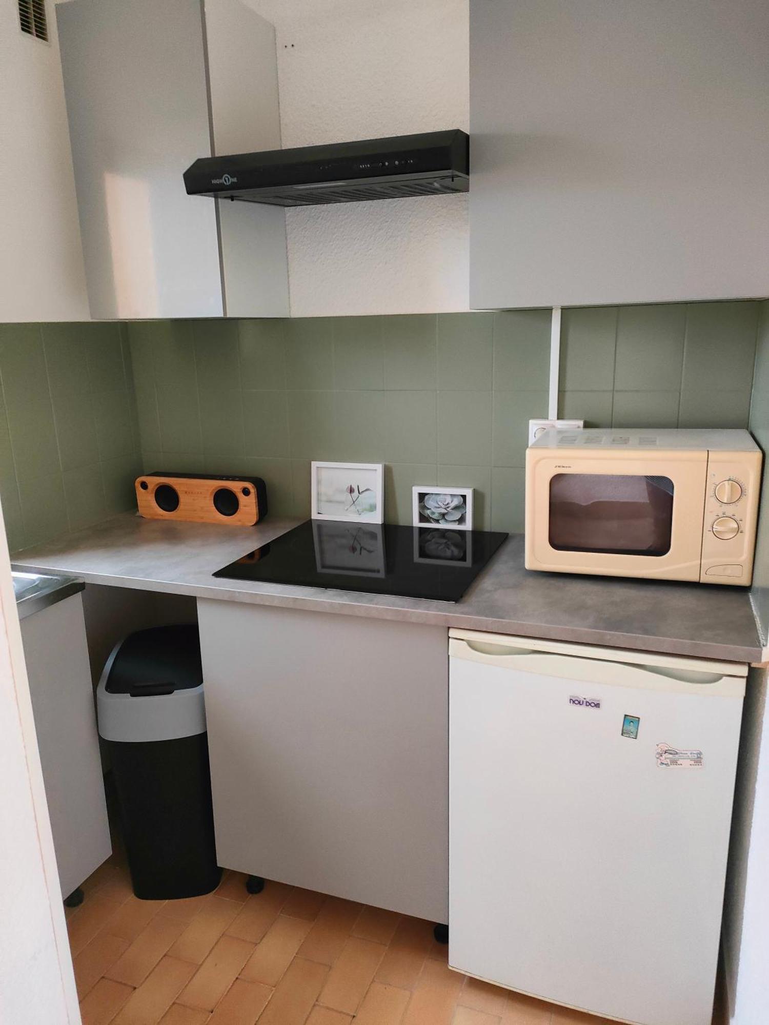 Gruissan, Studio Cabine, Au Calme Vue Degagee Sur Marina Exteriér fotografie