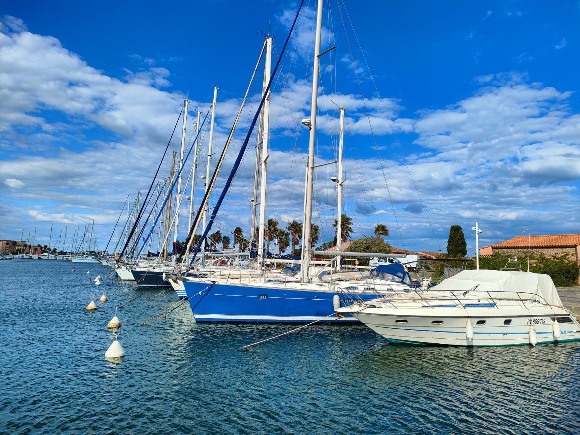 Gruissan, Studio Cabine, Au Calme Vue Degagee Sur Marina Exteriér fotografie