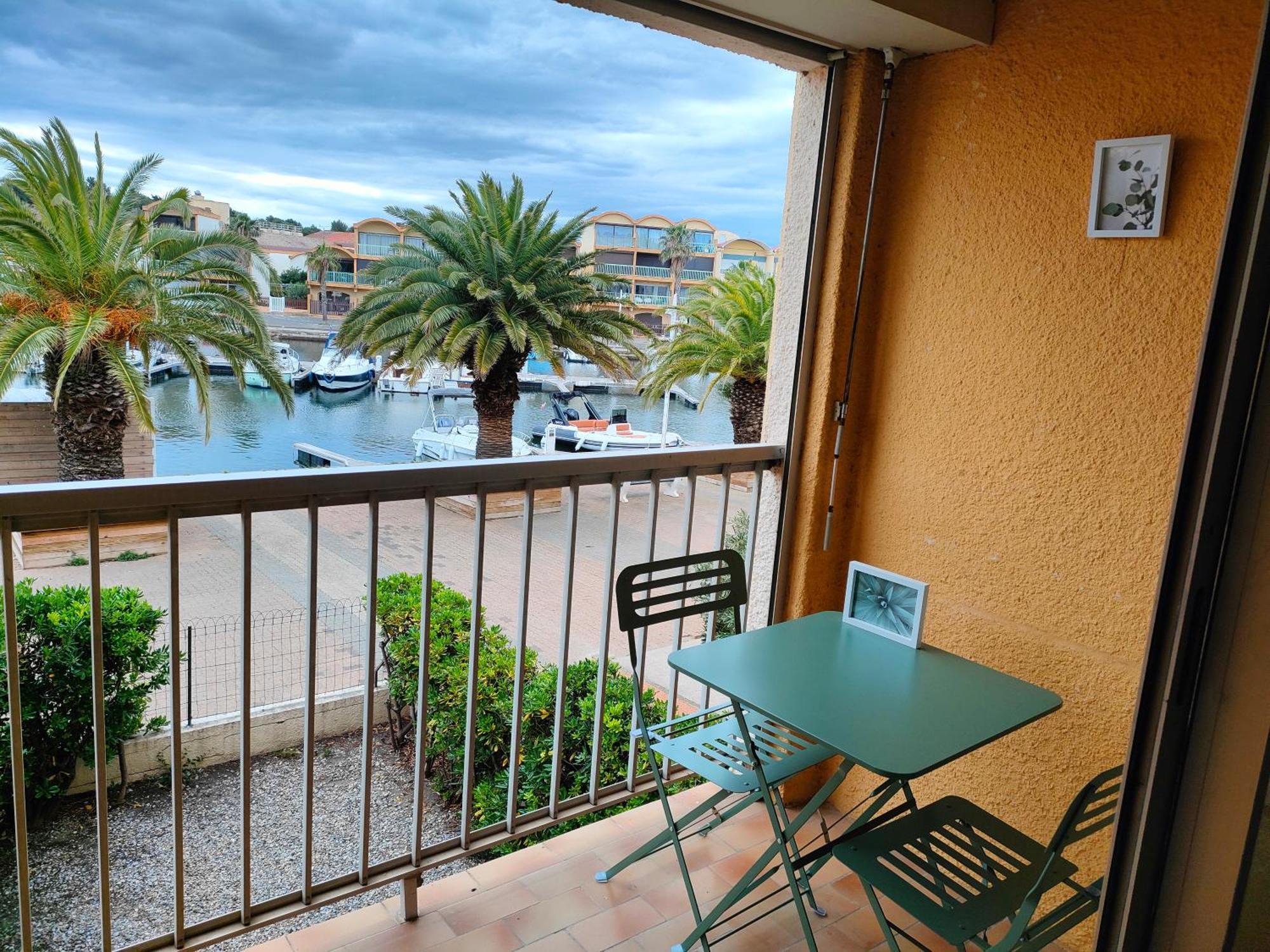 Gruissan, Studio Cabine, Au Calme Vue Degagee Sur Marina Exteriér fotografie